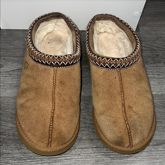 UGG Women's Tasman Slippers, size 9.5 - Picture 1 of 12